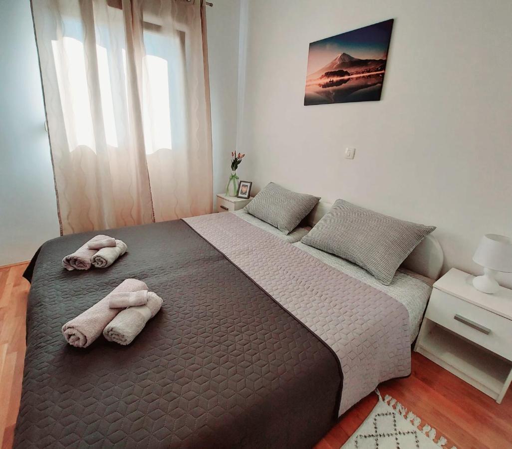 Lana Apartment Σπλιτ Εξωτερικό φωτογραφία